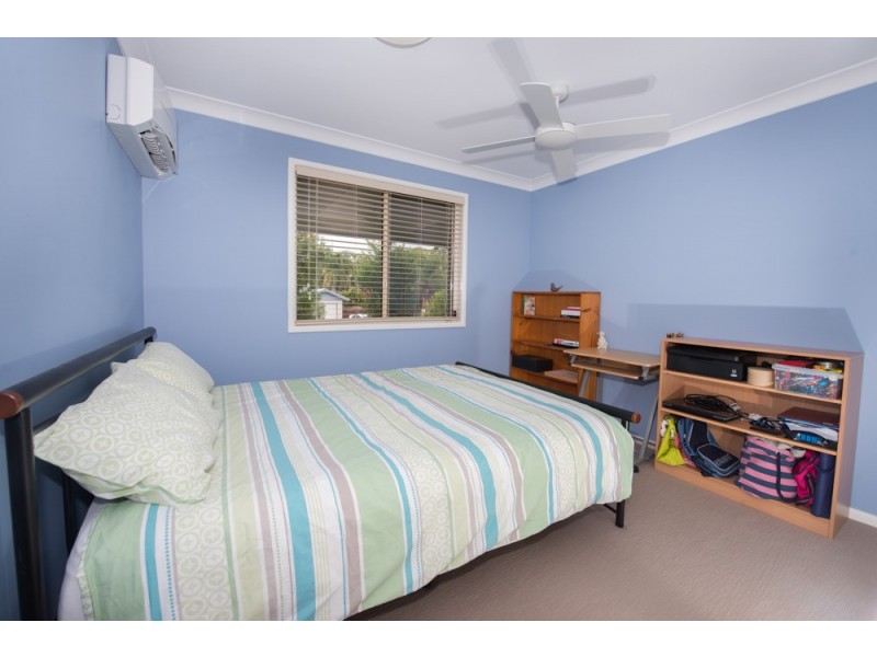 2 Eugenia Street, Boyne Island QLD 4680