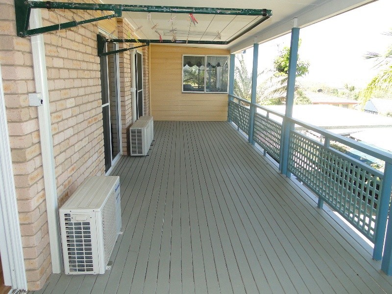 12 Columbia Avenue, Clinton QLD 4680