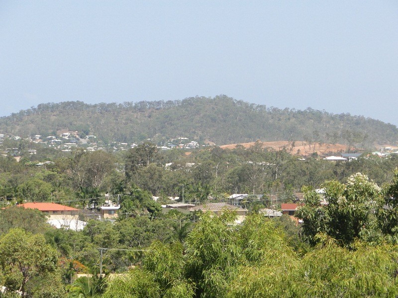 12 Columbia Avenue, Clinton QLD 4680