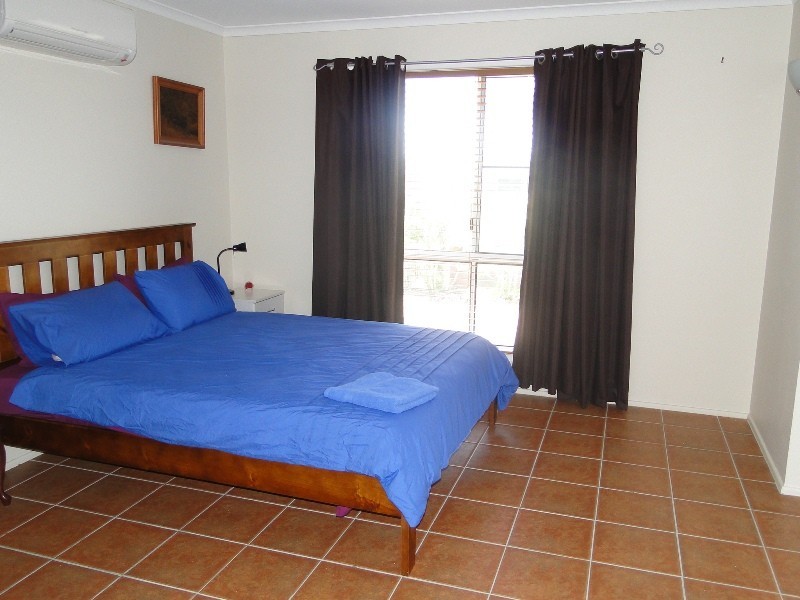 12 Columbia Avenue, Clinton QLD 4680