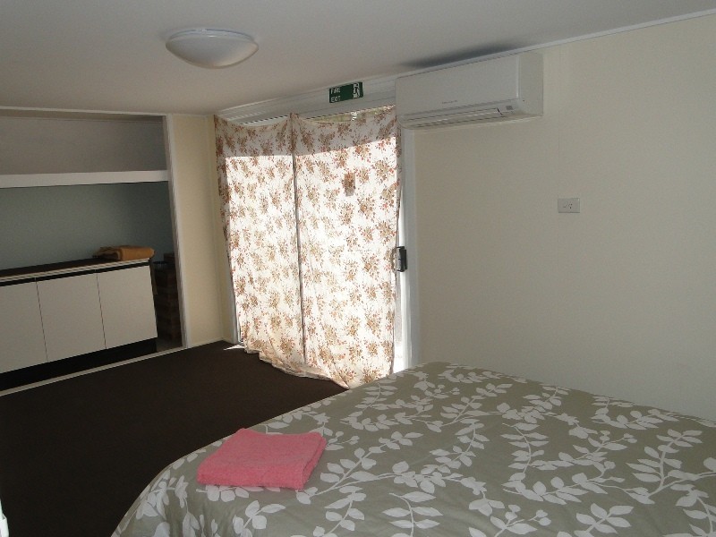 12 Columbia Avenue, Clinton QLD 4680