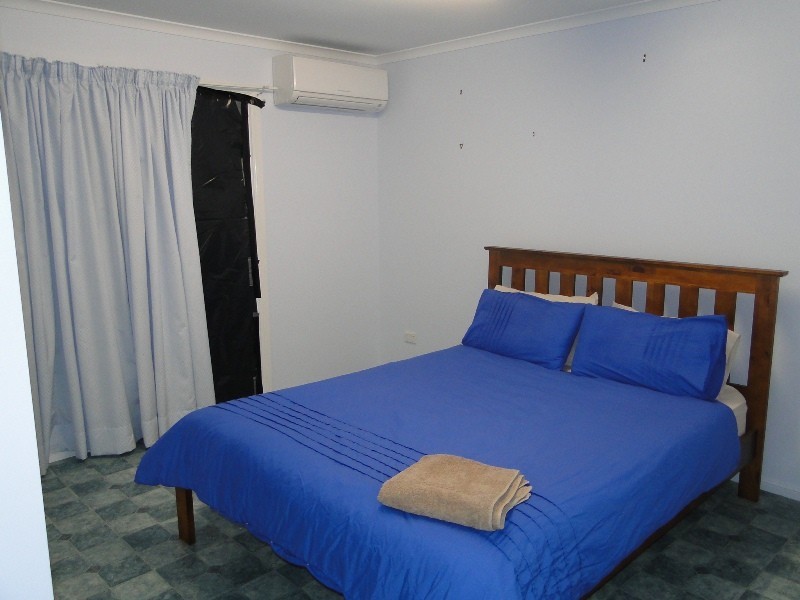 12 Columbia Avenue, Clinton QLD 4680