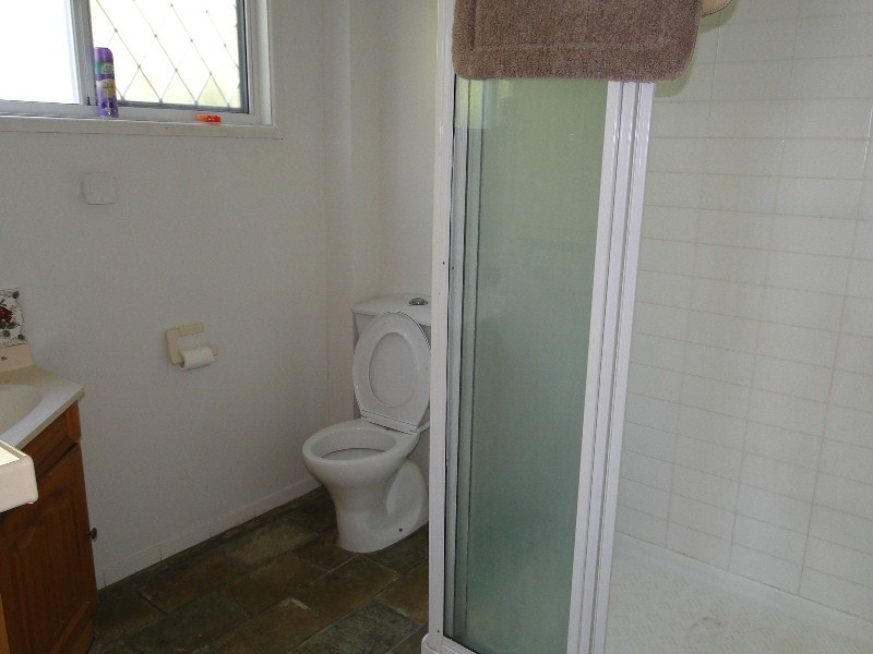 12 Matson Crescent, West Gladstone QLD 4680