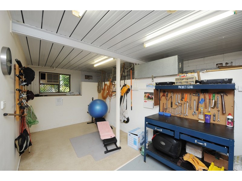 10 St Clements Close, Telina QLD 4680