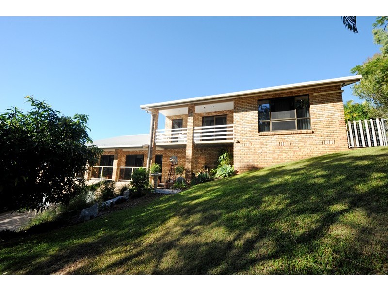 10 St Clements Close, Telina QLD 4680