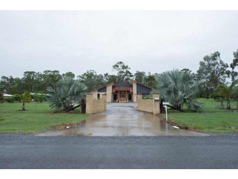 27 Jim Whyte Way, Beecher QLD 4680