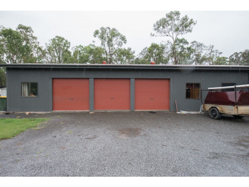 27 Jim Whyte Way, Beecher QLD 4680