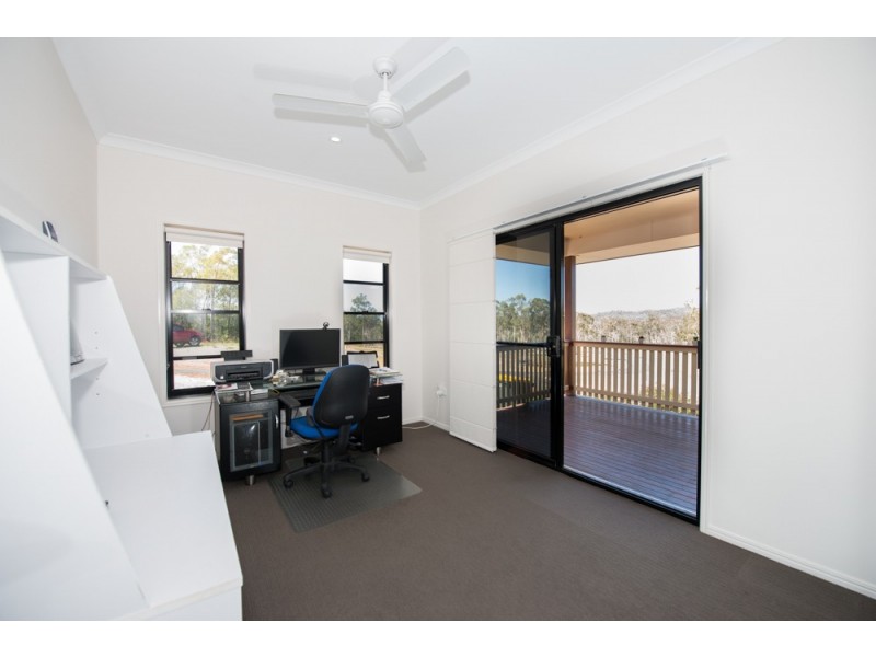 272 Jim Whyte Way, Burua QLD 4680