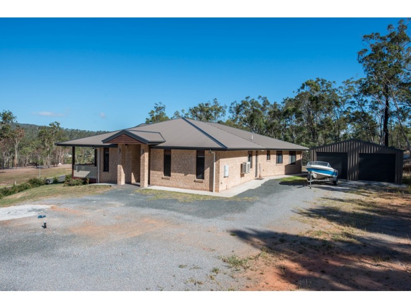 272 Jim Whyte Way, Burua QLD 4680
