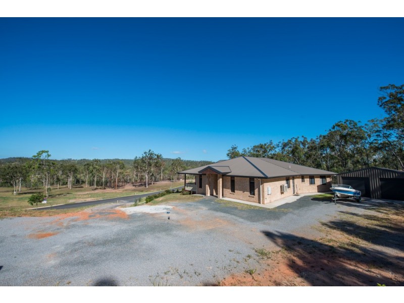 272 Jim Whyte Way, Burua QLD 4680