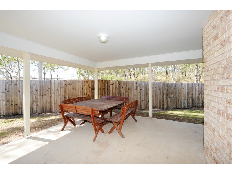 11 Melaleuca Place, Glen Eden QLD 4680