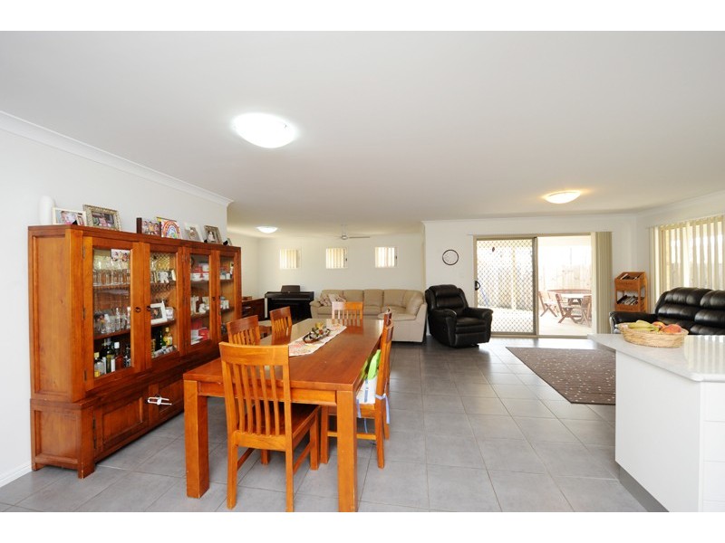 11 Melaleuca Place, Glen Eden QLD 4680