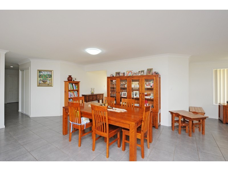 11 Melaleuca Place, Glen Eden QLD 4680