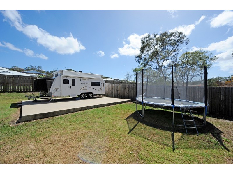 11 Melaleuca Place, Glen Eden QLD 4680