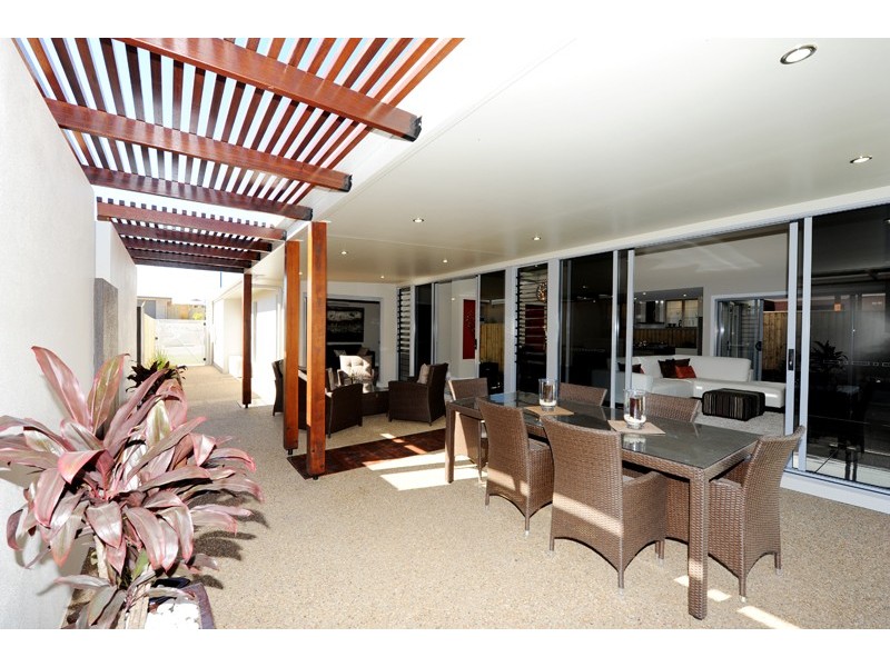 48 Koowin Drive, Kirkwood QLD 4680