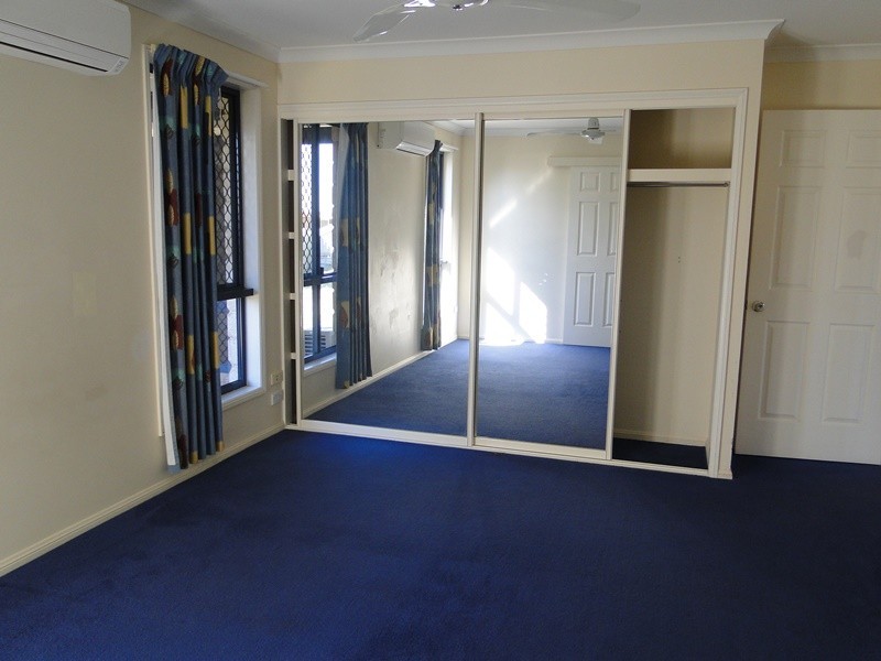 10 DORINDA CLOSE, Clinton QLD 4680