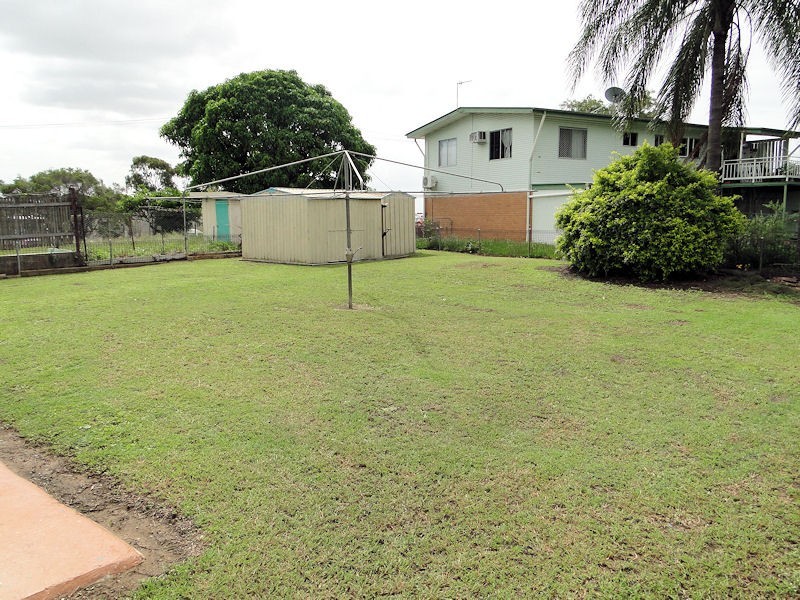 4 Jansen Street, West Gladstone QLD 4680