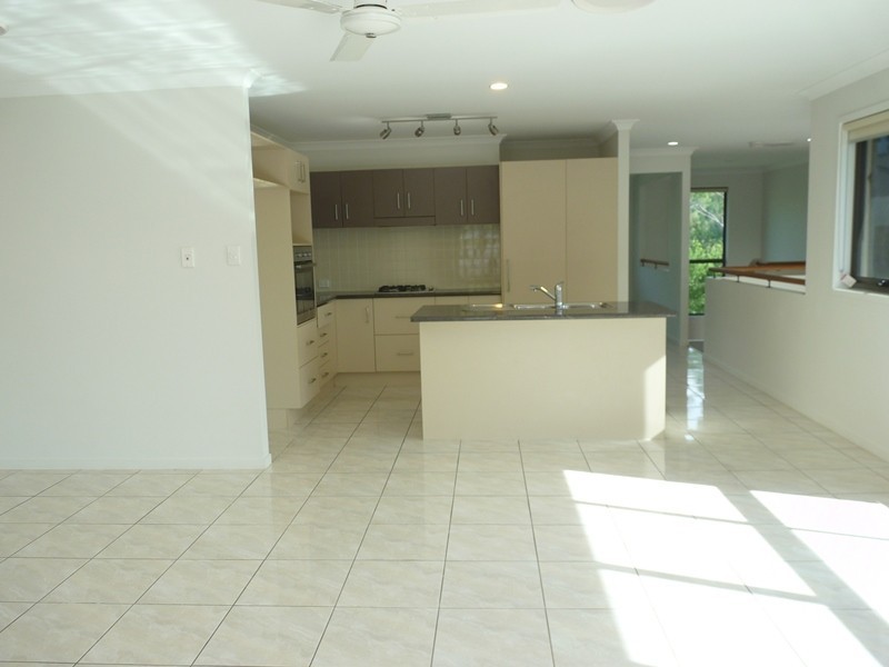 2 OSPREY COURT, South Gladstone QLD 4680