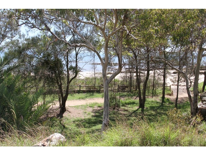 49 SEAVIEW ESPLANADE, Curtis Island QLD 4680