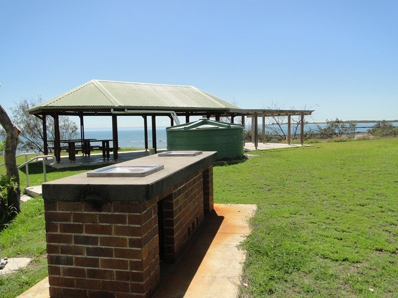 49 SEAVIEW ESPLANADE, Curtis Island QLD 4680