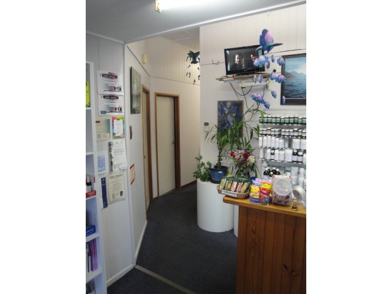 18 Herbert Street, Gladstone QLD 4680