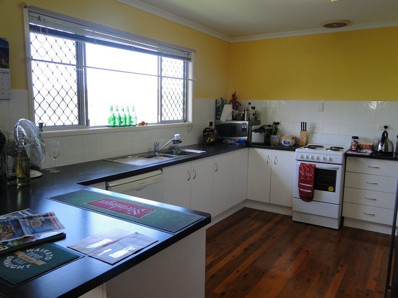 14 Norma Street, New Auckland QLD 4680