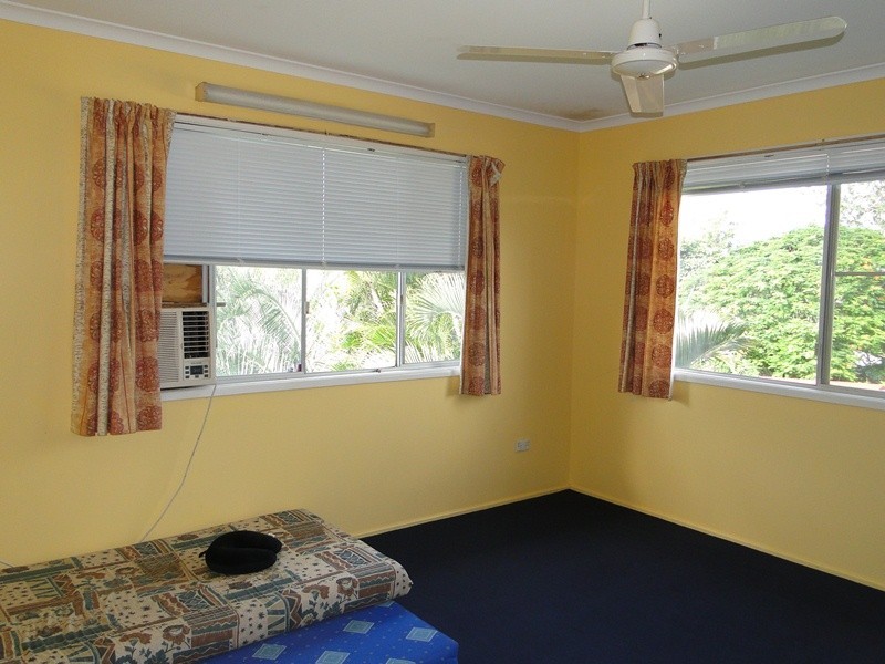 14 Norma Street, New Auckland QLD 4680