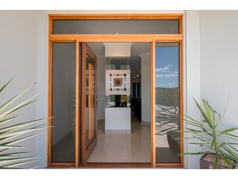 13 Scorpius Place, Telina QLD 4680