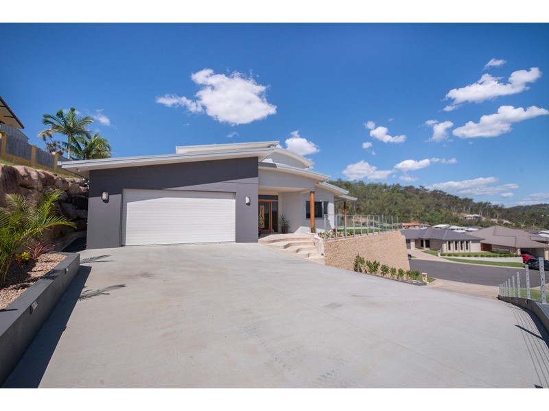 13 Scorpius Place, Telina QLD 4680