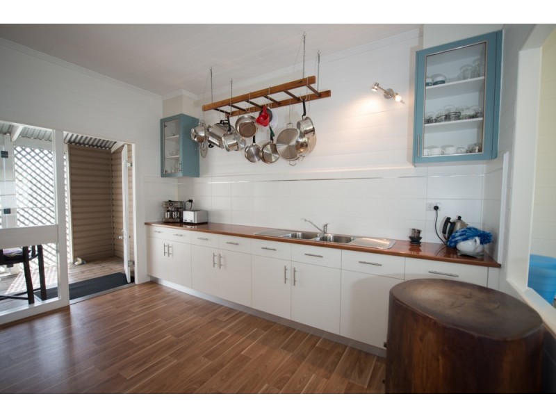 298 Old Bruce Highway, River Ranch QLD 4680