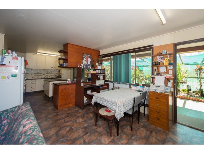 49471 Bruce Highway, Benaraby QLD 4680