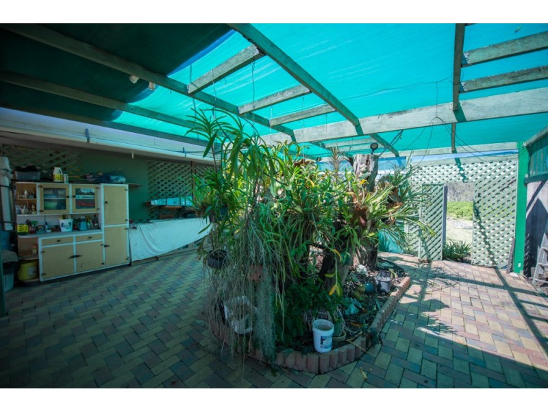 49471 Bruce Highway, Benaraby QLD 4680