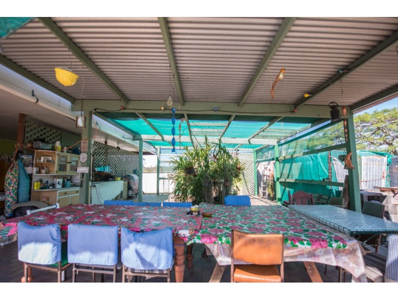 49471 Bruce Highway, Benaraby QLD 4680