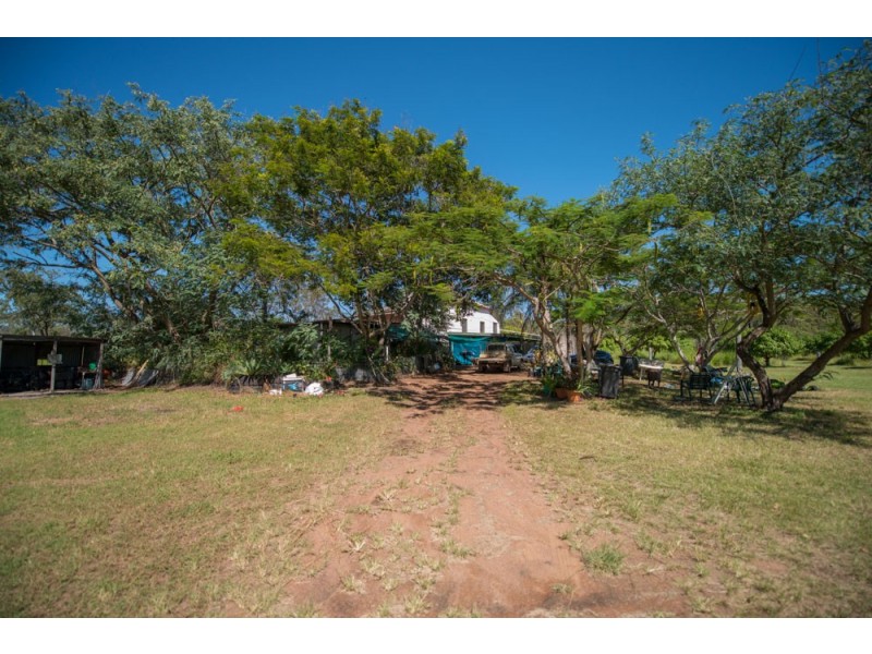 49471 Bruce Highway, Benaraby QLD 4680