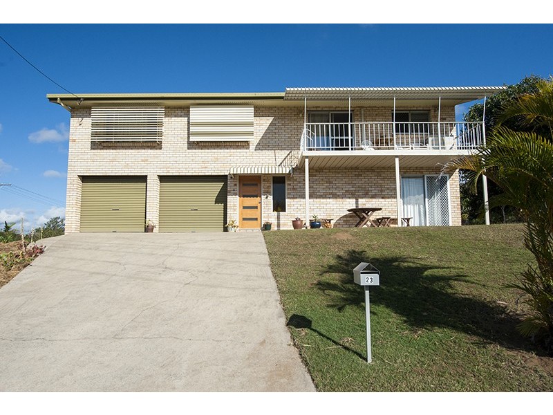 23 Mercedes Street, Clinton QLD 4680