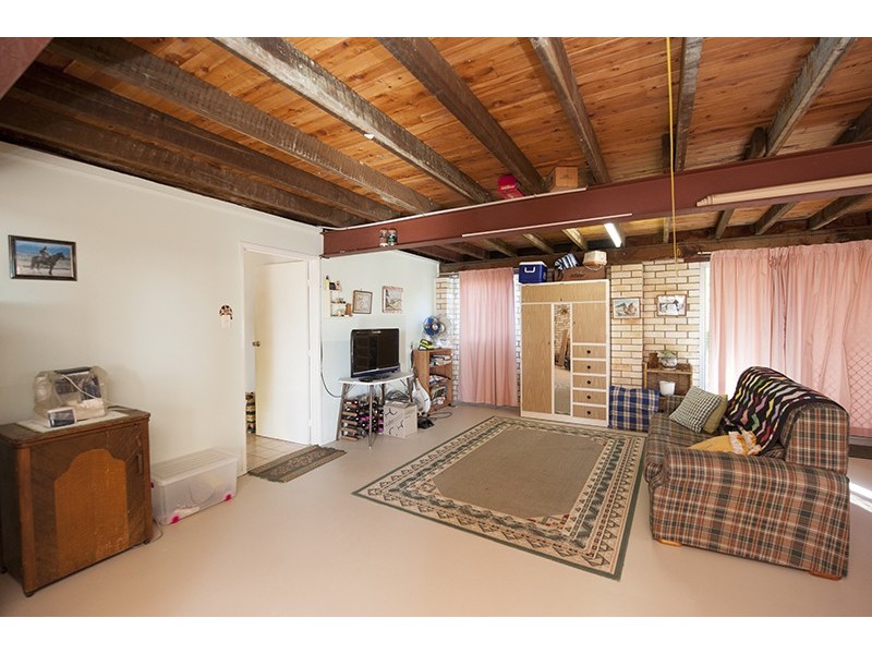 23 Mercedes Street, Clinton QLD 4680