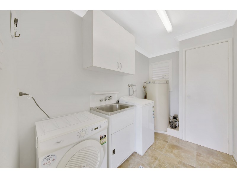 4 CONNOLLY COURT, Telina QLD 4680