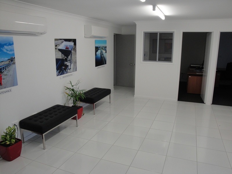 3 George Mamalis Place, Callemondah QLD 4680
