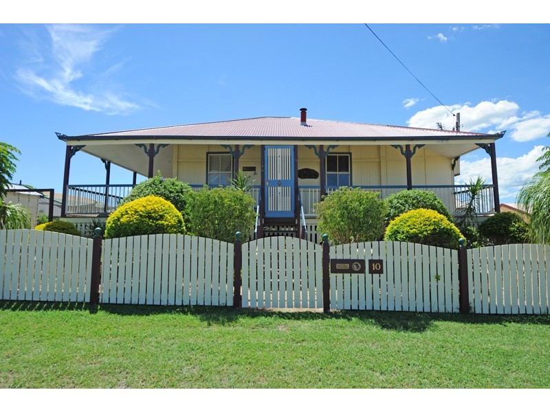 10 Pier Street, South Gladstone QLD 4680