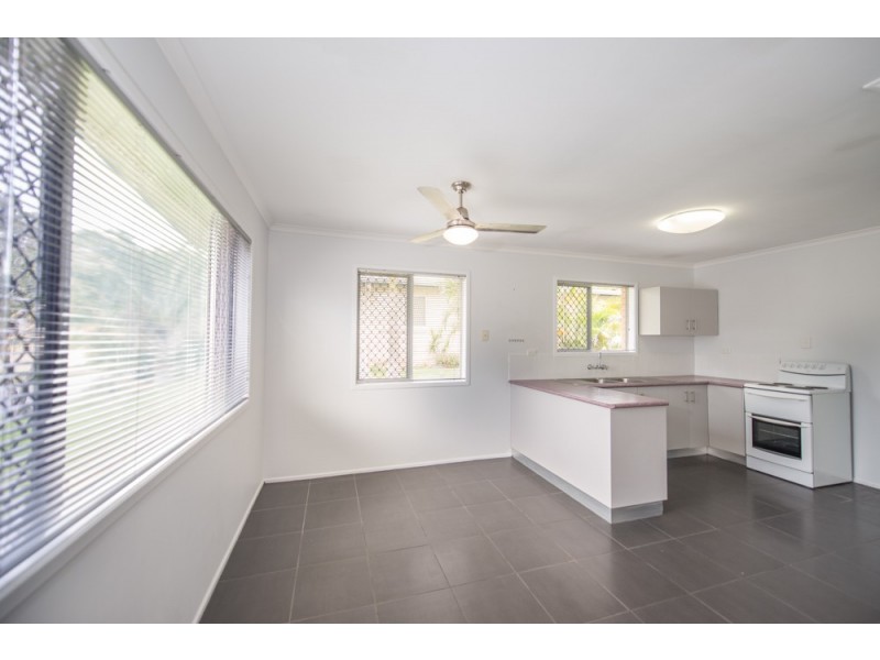 19 Sandpiper Avenue, New Auckland QLD 4680