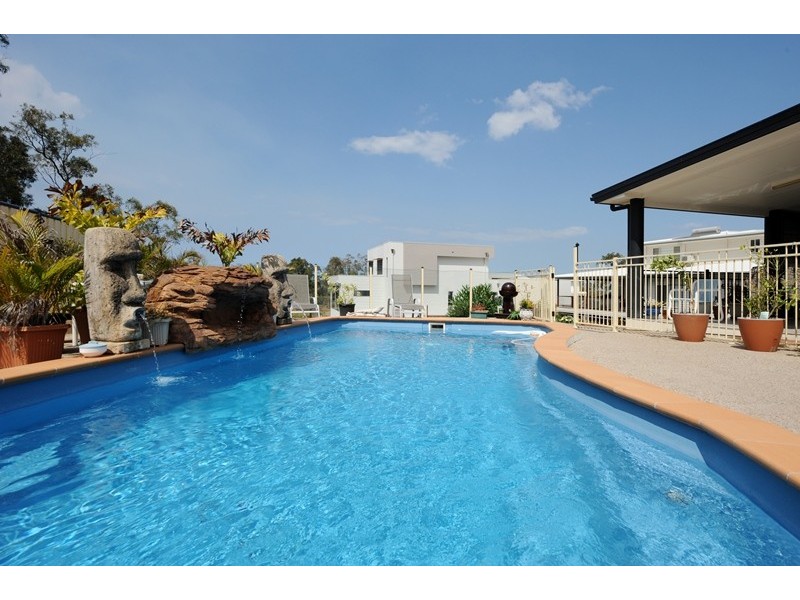 32 Dolphin Terrace, South Gladstone QLD 4680