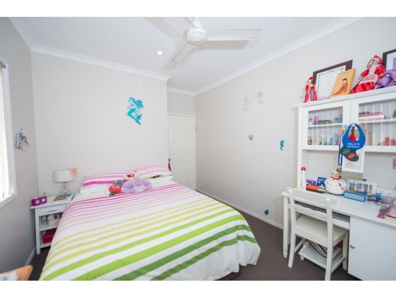 5 Sarah Court, New Auckland QLD 4680