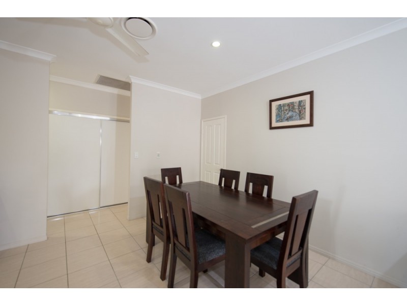 5 Sarah Court, New Auckland QLD 4680