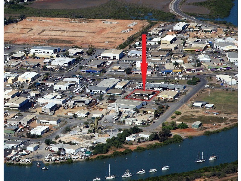 18 Drewe Street, Gladstone QLD 4680