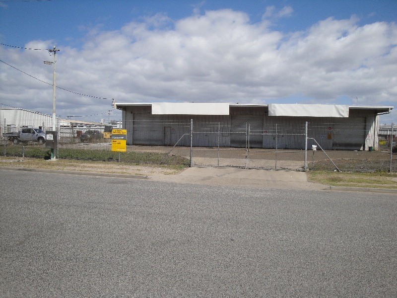 18 Drewe Street, Gladstone QLD 4680