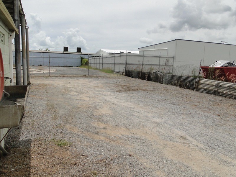 18 Drewe Street, Gladstone QLD 4680