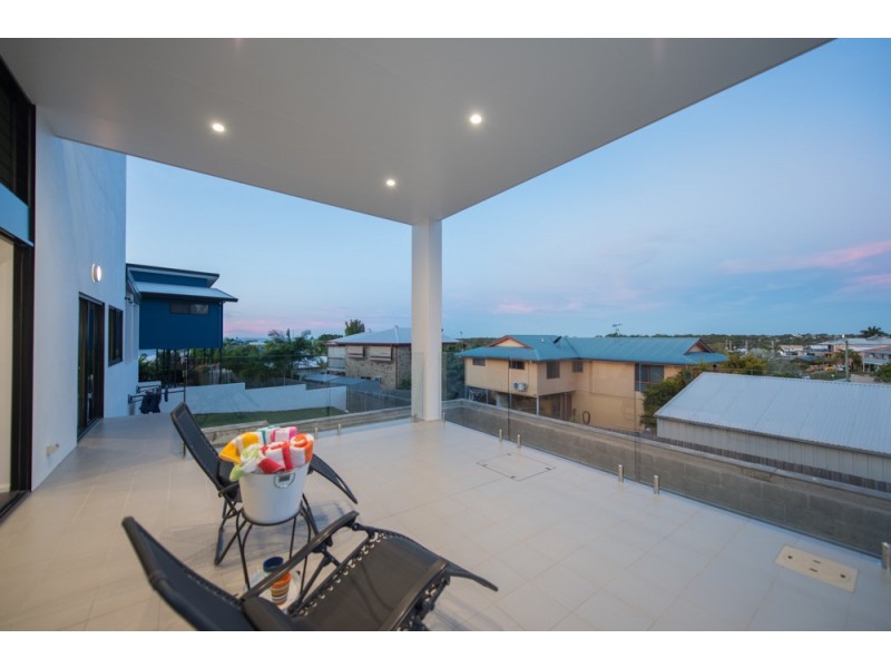 37 Lighthouse Drive, Boyne Island QLD 4680