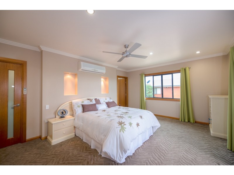 11 Watt Street, Gladstone QLD 4680