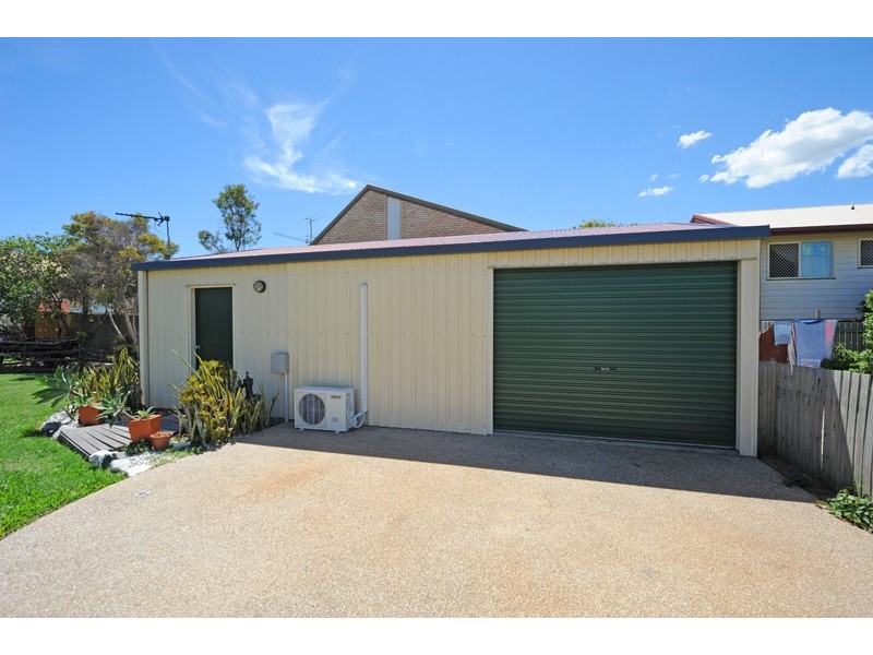 10 PIER STREET, South Gladstone QLD 4680
