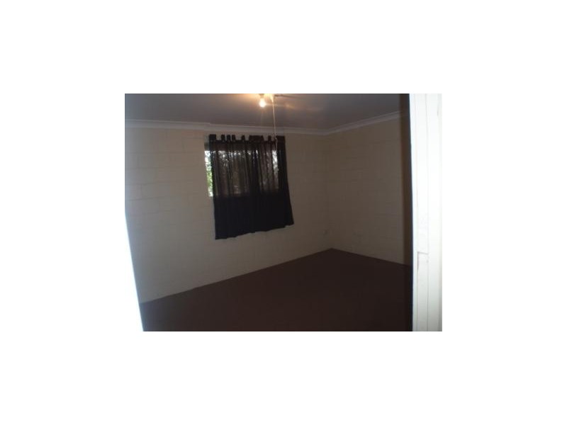 75 BEAK ST, New Auckland QLD 4680